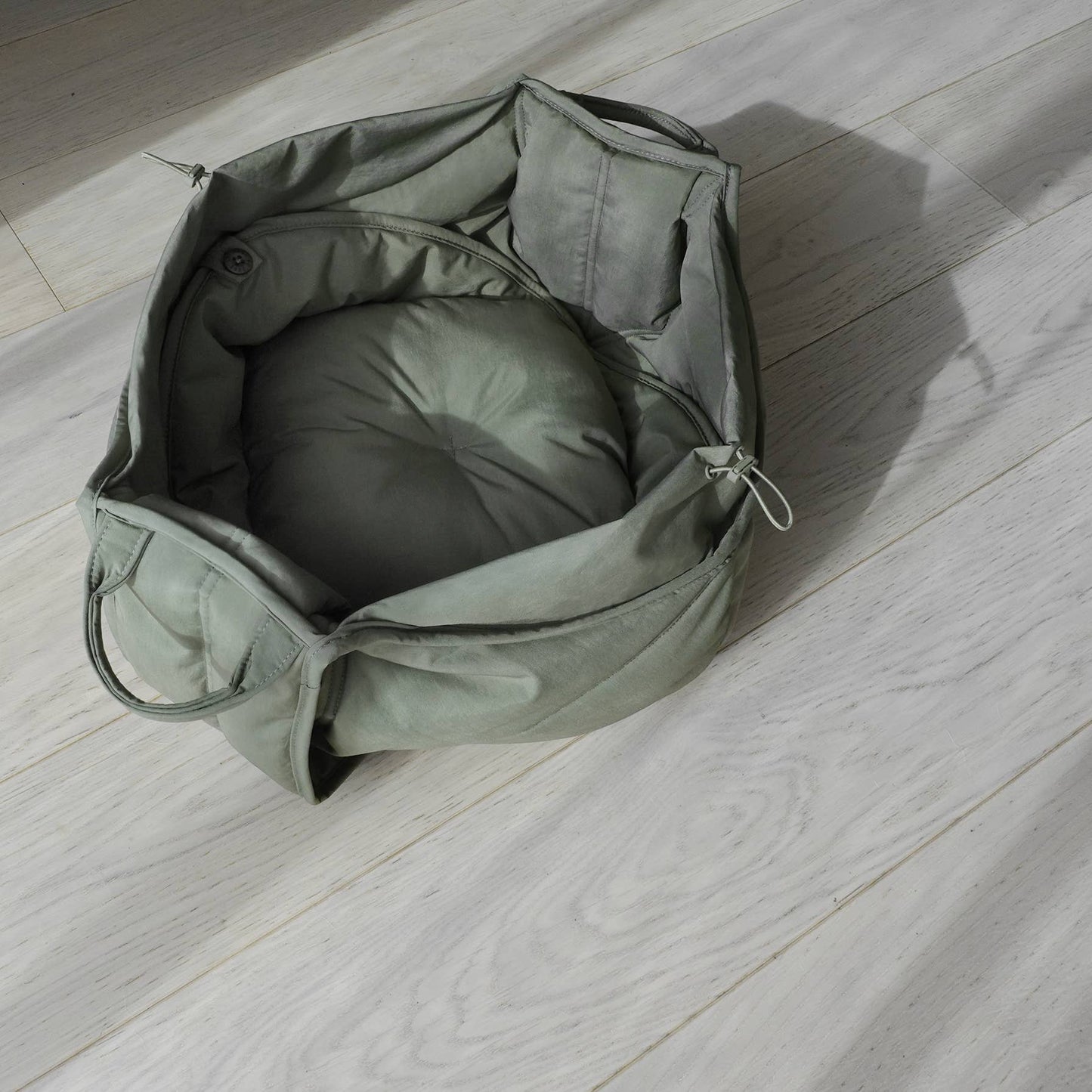 OLLA | PETITE PET CARRYCOT//DOG CARRIER
